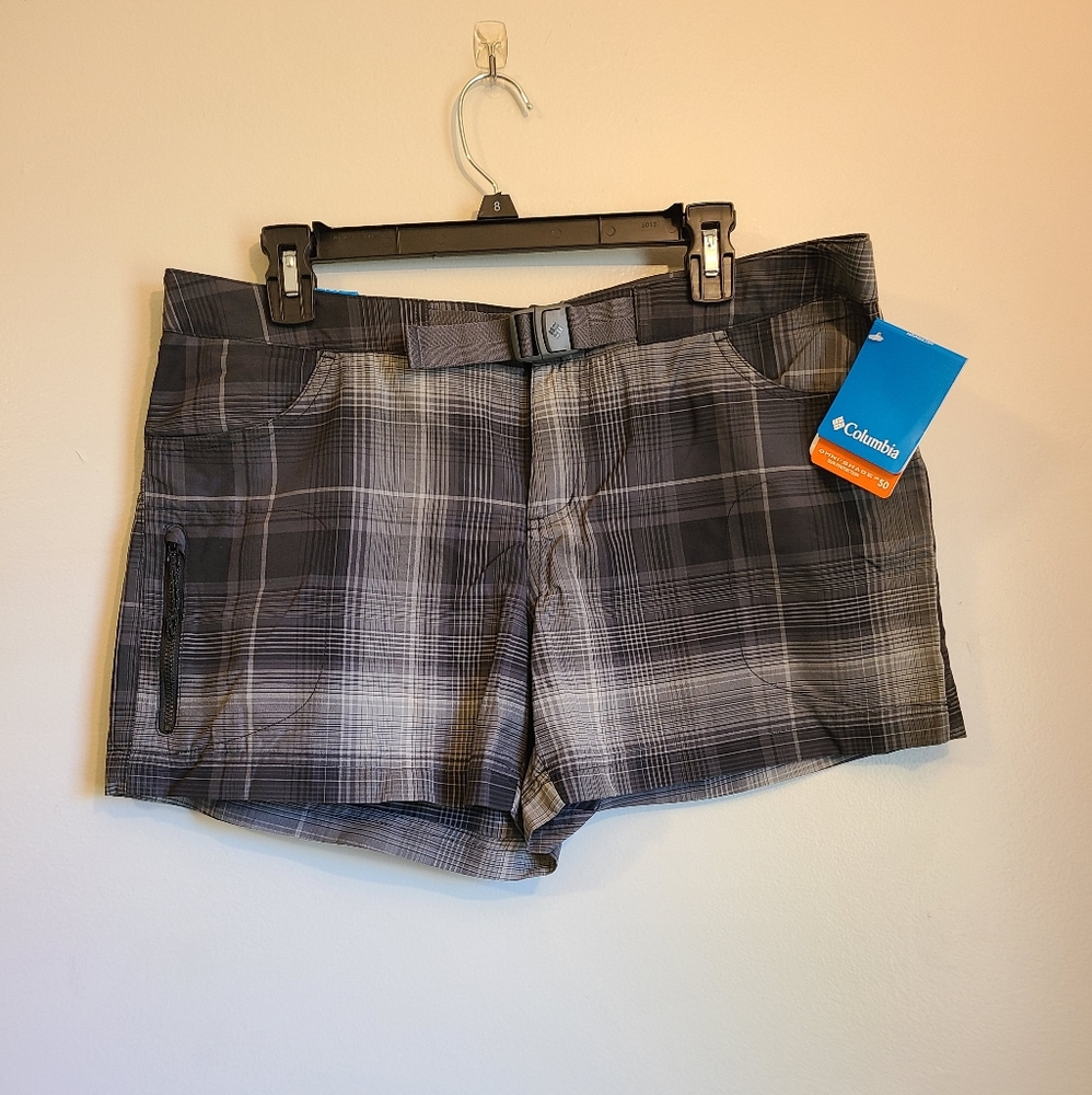 Columbia Omni-Wick shorts